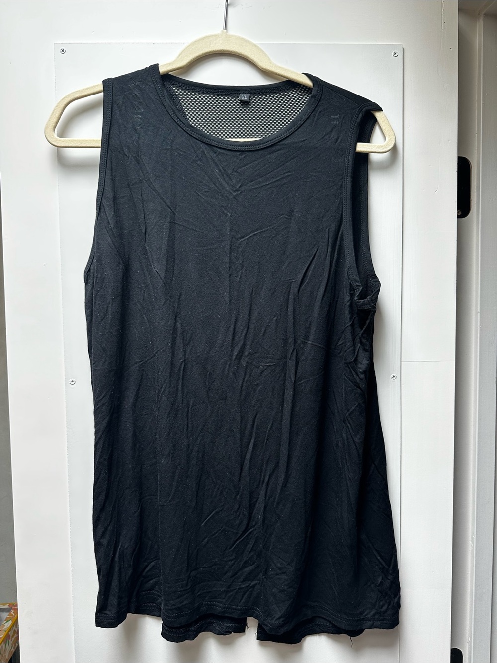Black Sleeveless Mesh-Back Tank Top